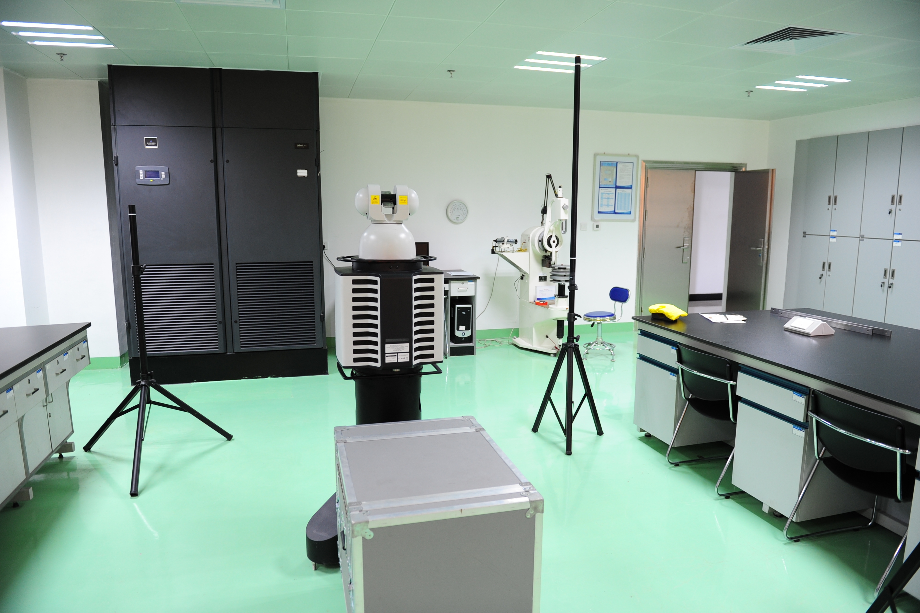 精度測量實(shí)驗(yàn)室